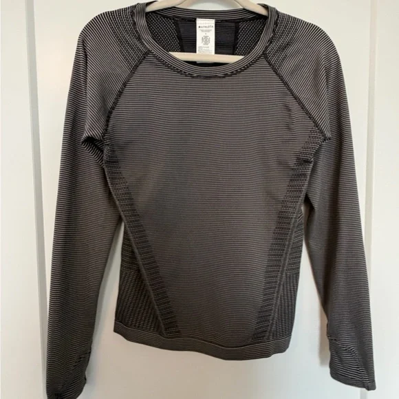 Athleta Momentum Seamless Top - Picture 4 of 8